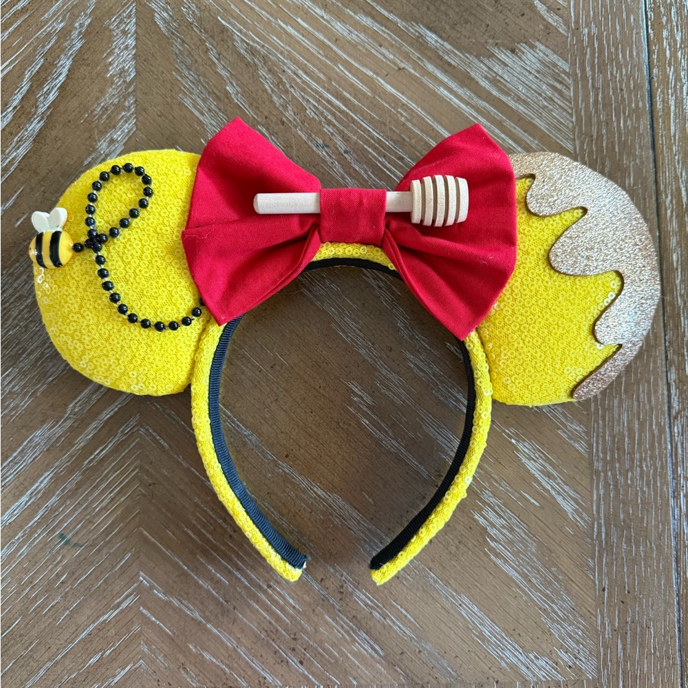 Disney Winnie The Pooh Mouse Ears